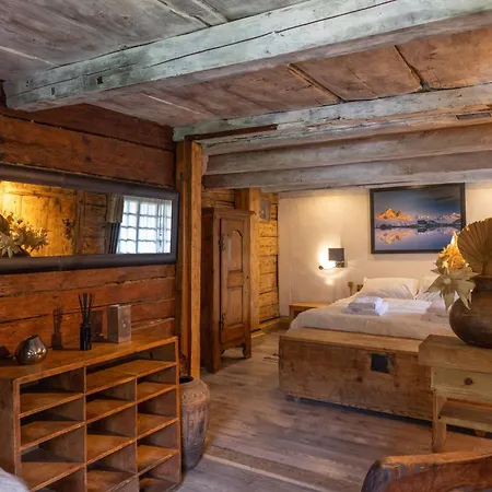 Chalet authentique luxe piscine * Les Contamines-Montjoie
